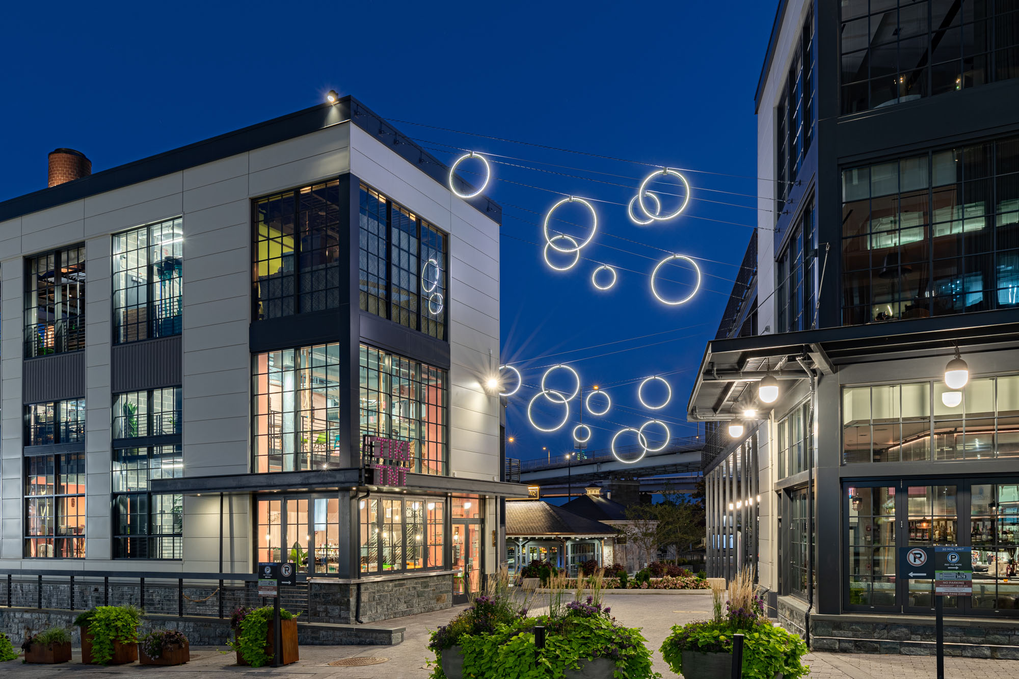 Case Study: The Wharf & Catenary Vertical Rings